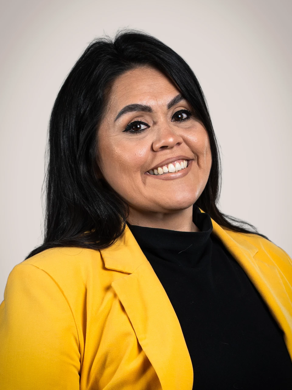 Photography — portrait in a yellow blazer